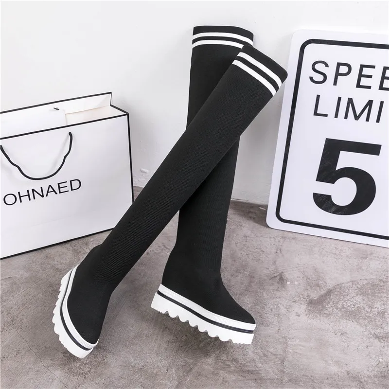 Осенние женские сапоги RASMEUP выше колена на толстой подошве с прострочкой цветные