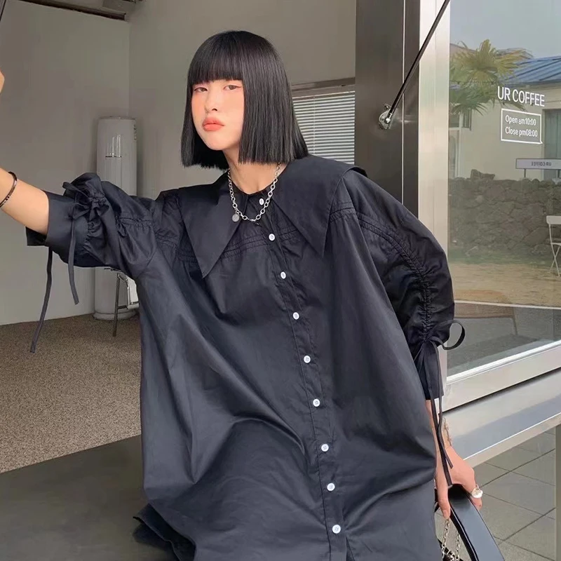 

TWOTWINSTYLE White Drawstring Shirt For Women Lapel Patchwork Button Loose Blouse Female Fashion New Clothing 2021 Spring Tide