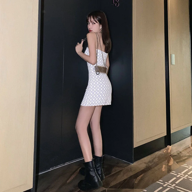 

2020 Reflective Suspender Skirt with Waist and Buttocks