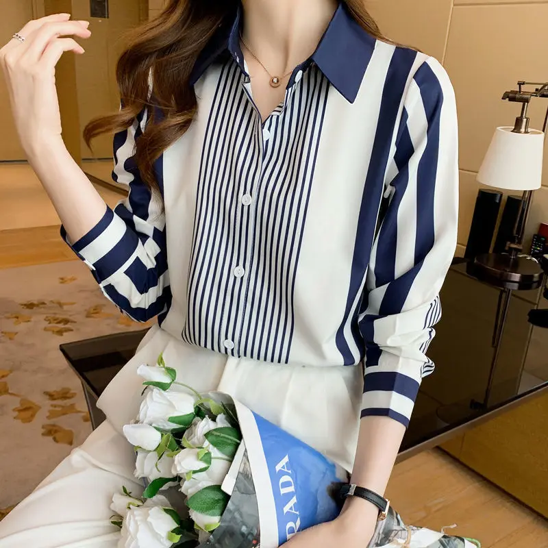 

Spring Autumn Long Sleeve Chiffon Shirts Women Color Contrast Stripe Blouses Temperament Polo-Neck Blue Tops Blusas MM1285