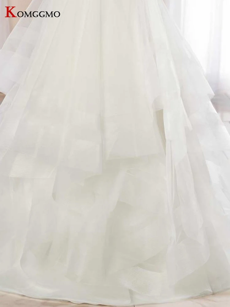 

High-End Spaghetti Straps Backless Satin Bridal Ball Gown 2021 New Arrival Sleeveless Sweetheart Neck Wedding Dress for Women