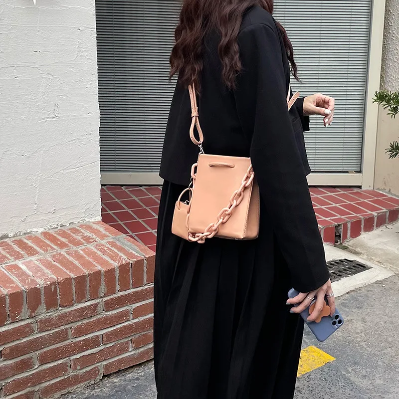 

Niche Bag Pitaya Shoulder Small Square Bag 2021 New Acrylic Chain Western Style Portable Messenger Bag