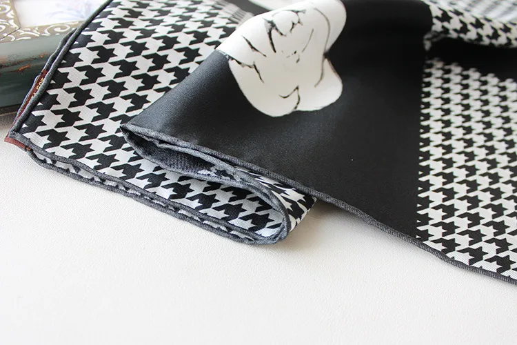 

Camellia Printing Scarf Women 100% Twill Silk Hand Rolled Edges Houndstooth Headband Hairband 90*90cm