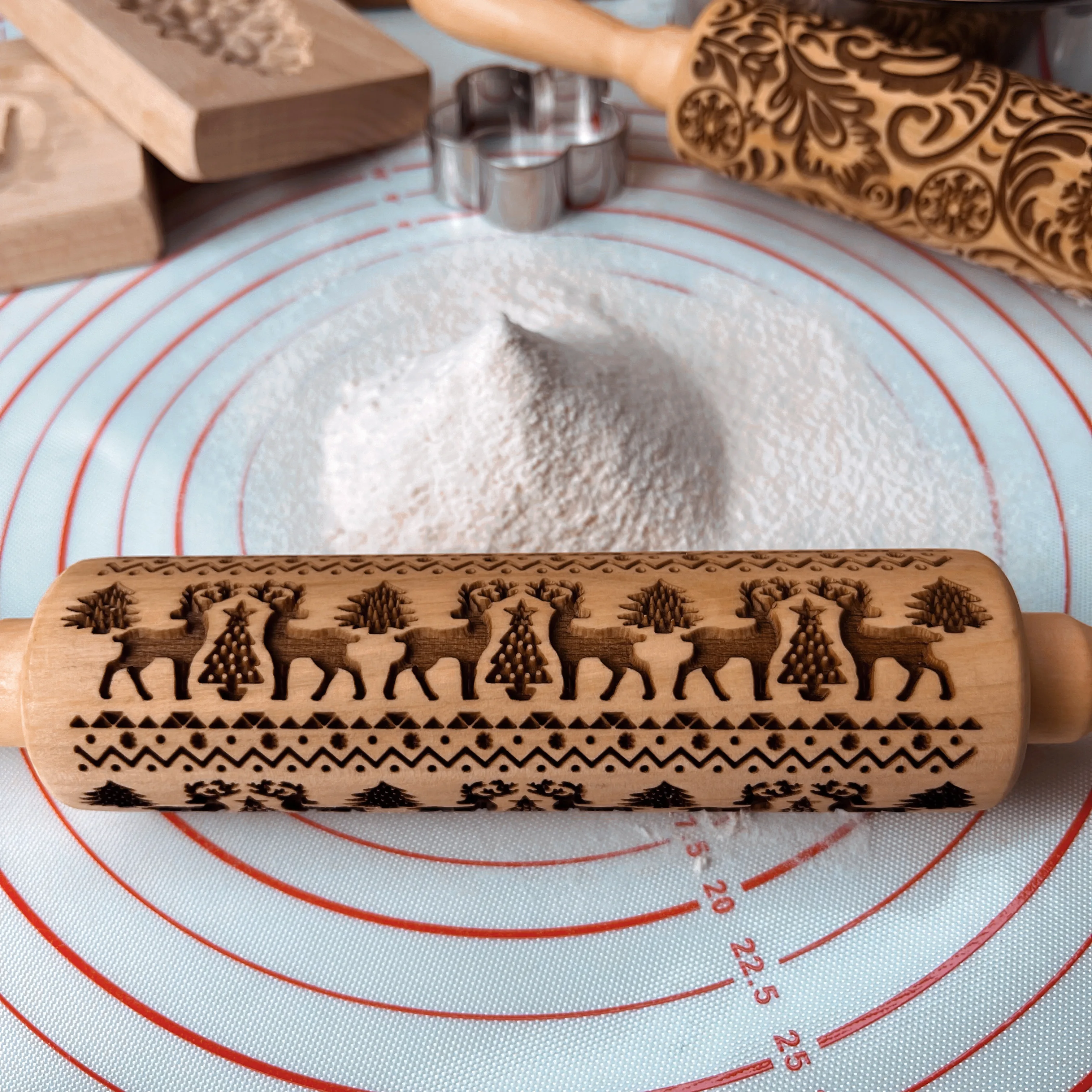 Christmas Rolling Pins Rock Snowflake Elk Wooden Embossing Baking Cookies Biscuit Fondant Cake Patterned Roller 35*5cm | Дом и сад