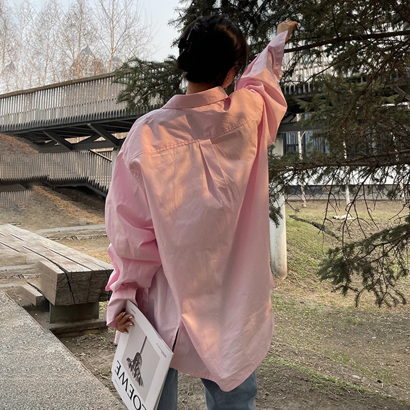 

SHENGPALAE Pink Simple Sunscreen Blouse Women's Summer 2021 New Laple Large Size Single Breasted Long Sleeve Shirt Female 5E440