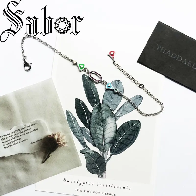 Женский браслет серебристого цвета с Азиатским орнаментом | Украшения и