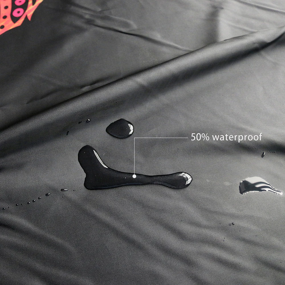 Водонепроницаемая скатерть BeddingOutlet с изображением морских черепашек и пузырей