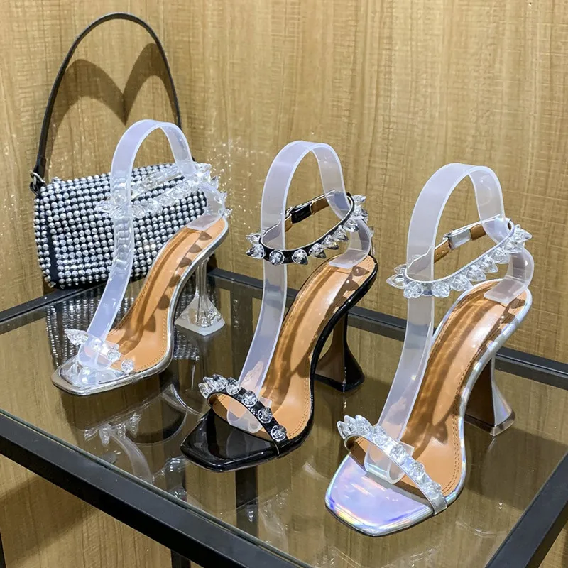 

2021 Summer New Style One Strap Transparent Rivet Fashion High Heels Sandals for Women