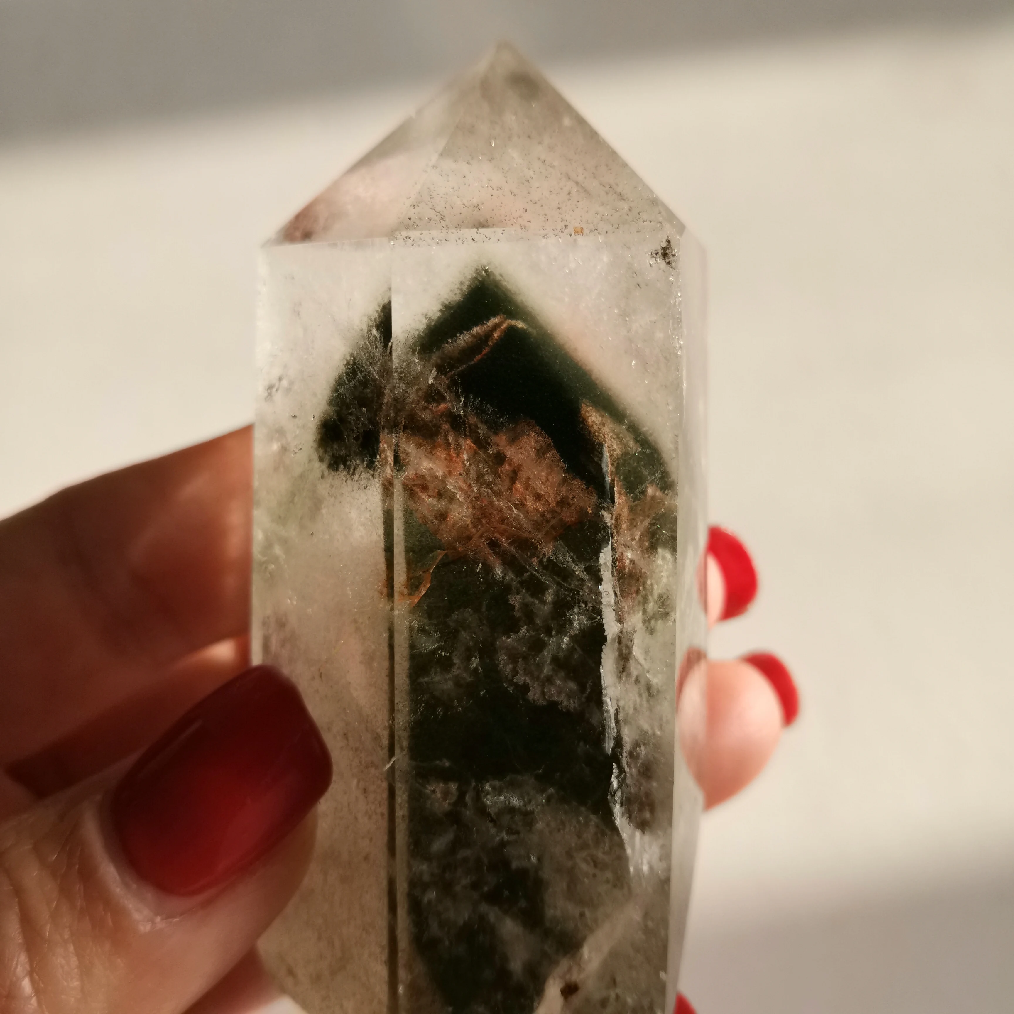 Кристаллы dohaibogoo helaing 126 г естественные характеристики зеленый Phantom Quartz одна точка