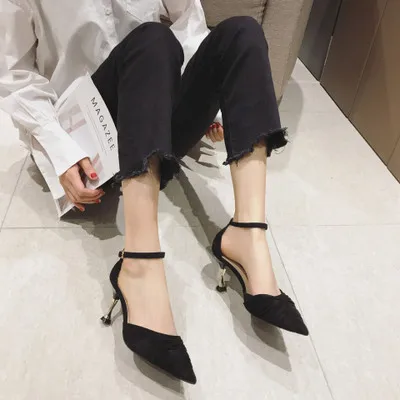

Women's Shoes