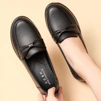 2021 new mother shoes leather soft sole single shoes comfortable flat shoes for middle aged and elderly women newksda