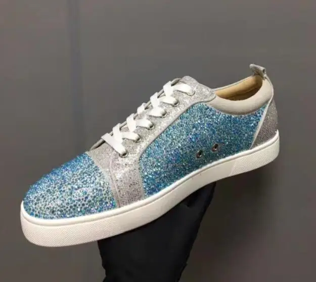 

Luxury Mens Rhinestone Low Top Red Bottom Sneakers Sky Blue Glitter Sneakers Runway Fashion Designer Casual Flat Skate Shoes