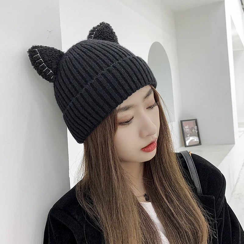 

2021 new hat female winter hot style wild cute cat ear woolen hat Korean winter warm knitted hat