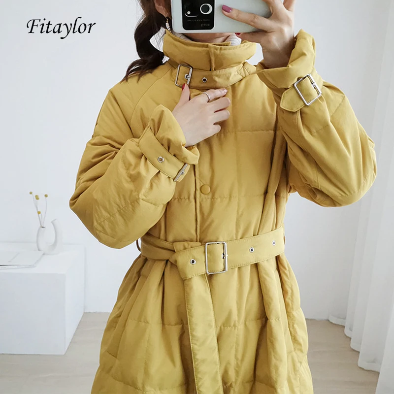 Куртка женская на белом утином пуху с ремнем зимняя теплая свободная 2020 | Женская