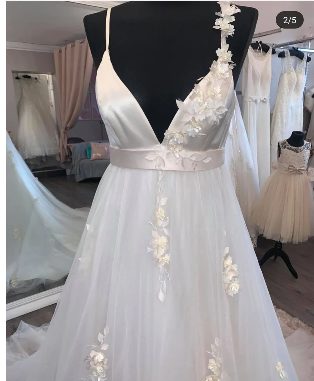FOLOBE Tulle Bridal Wedding Dress Sling V-neck Lace Embroidery Thin Strap Bridal Gown with Belt Open Back Simple Court Dress