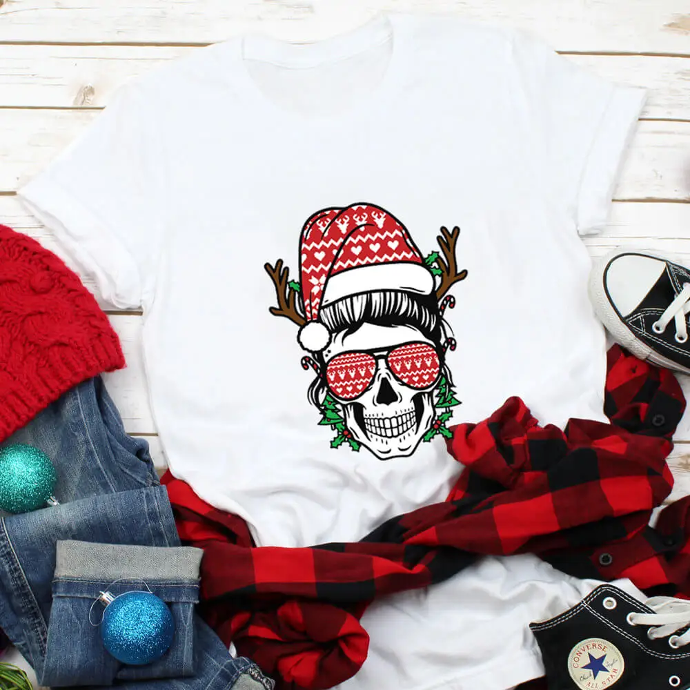 

Mom Skull Christmas 100%Cotton Colored Graphic Printed Women's T Shirt Winter Funny Casual O-Neck Short Sleeve Top New Year Gift