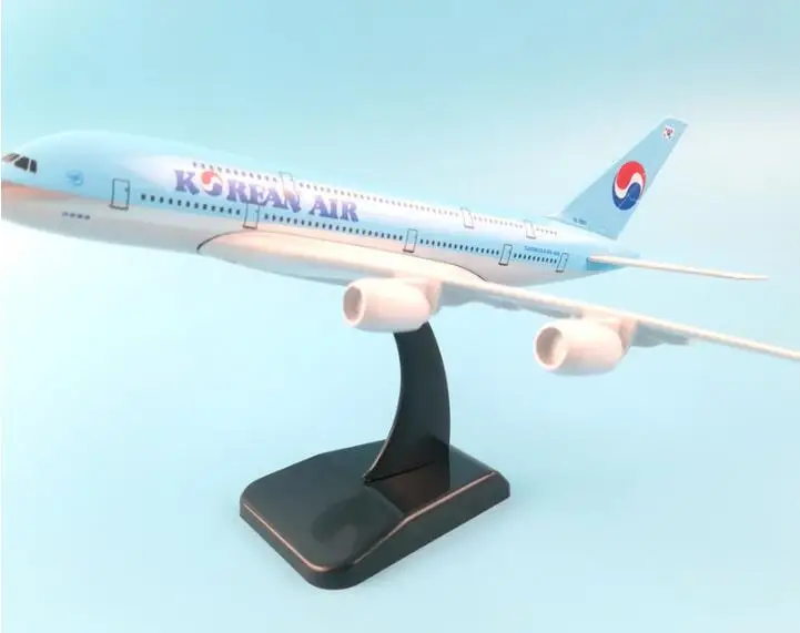 20 см корейский Air A380 модель самолета модели подарок на день рождения 1:400