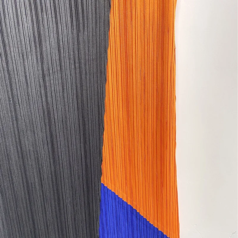 

LANMREM Women Color Matching Big Size Pieated Dress New Stand Collar Sleeveless Loose Fit Fashion Tide Spring Autumn 2021 2F0030