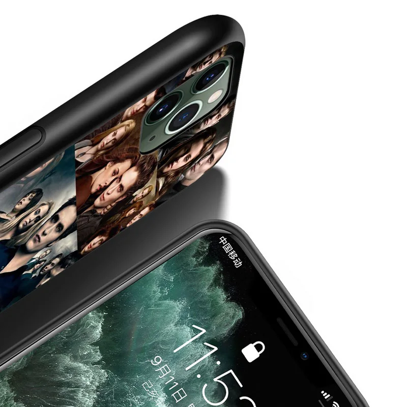 

Vampire Love Werewolf For Apple iPhone 12 11 XS Pro Max Mini XR X 8 7 6 6S Plus 5 SE 2020 Phone Case