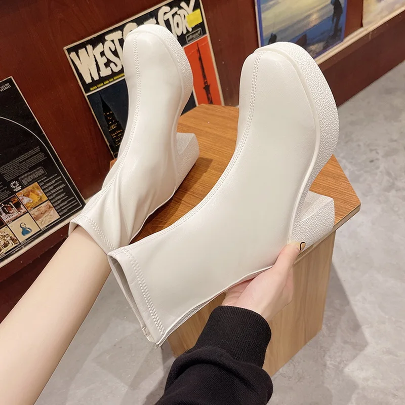 

2021 Winter Women Shoes Platform Shoes Chunky Boots Women Patent Leather Women Boots Solid Women Shoes High Heel Boots for Women