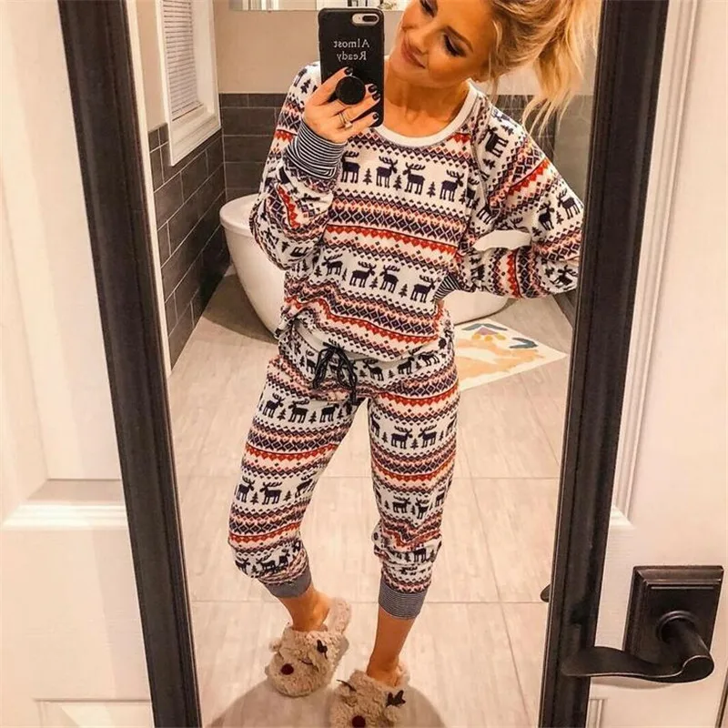 

Womens Christmas Pyjamas Set 2019 New Year Long Sleeve Xmas Nightwear Lady Reindeer Checked Fashion Pajamas PJs Sleepewear Set