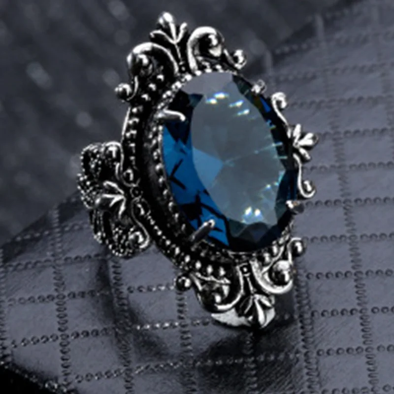 

Unique Sea Blue Crystal Ring For Women European and American Vintage Thai Silver Color Oval Hand Jewelry Accessories