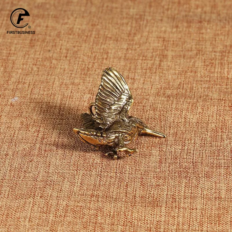 Медная мини-модель с открытыми крыльями в виде орла птицы для дома гостиной офиса