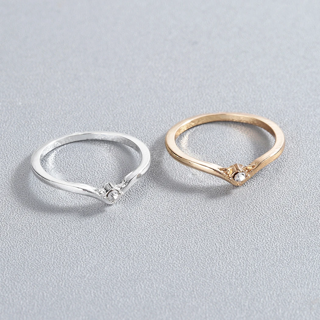 Женское кольцо с треугольным вырезом Cxwind регулируемое треугольное кристаллами