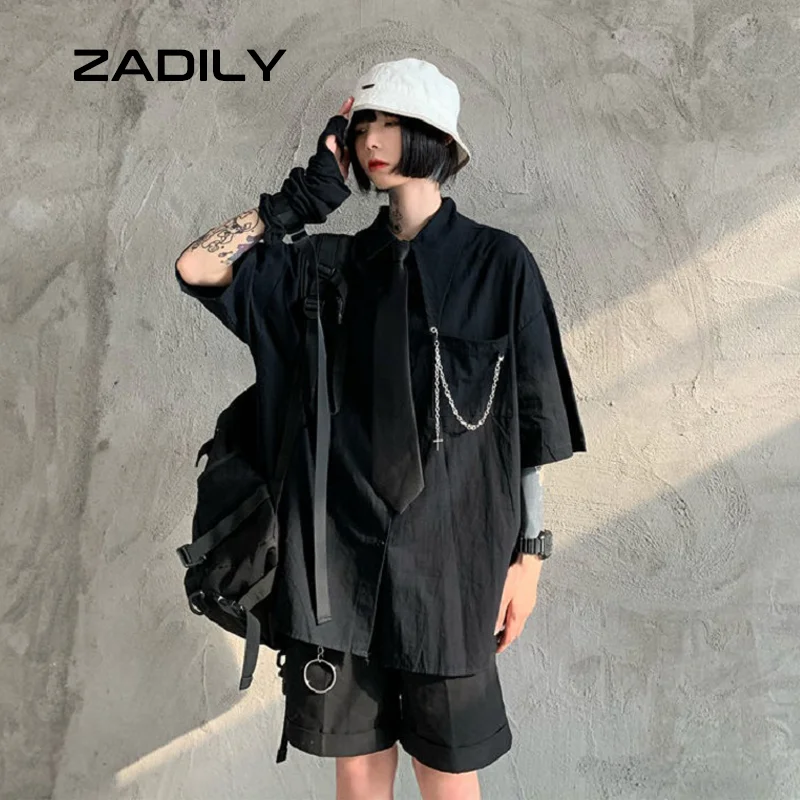 Женская блузка с коротким рукавом и завязкой на пуговицах в готическом стиле