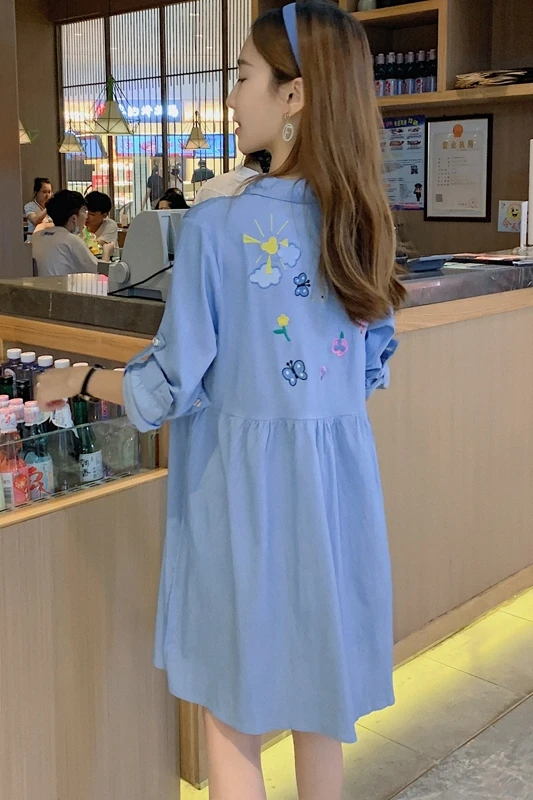 

0822# 4XL Spring Washed Denim Cotton Maternity Blouse Long Sleeve Loose Shirt for Pregnant Women Cartoon Printed Pregnancy Tops