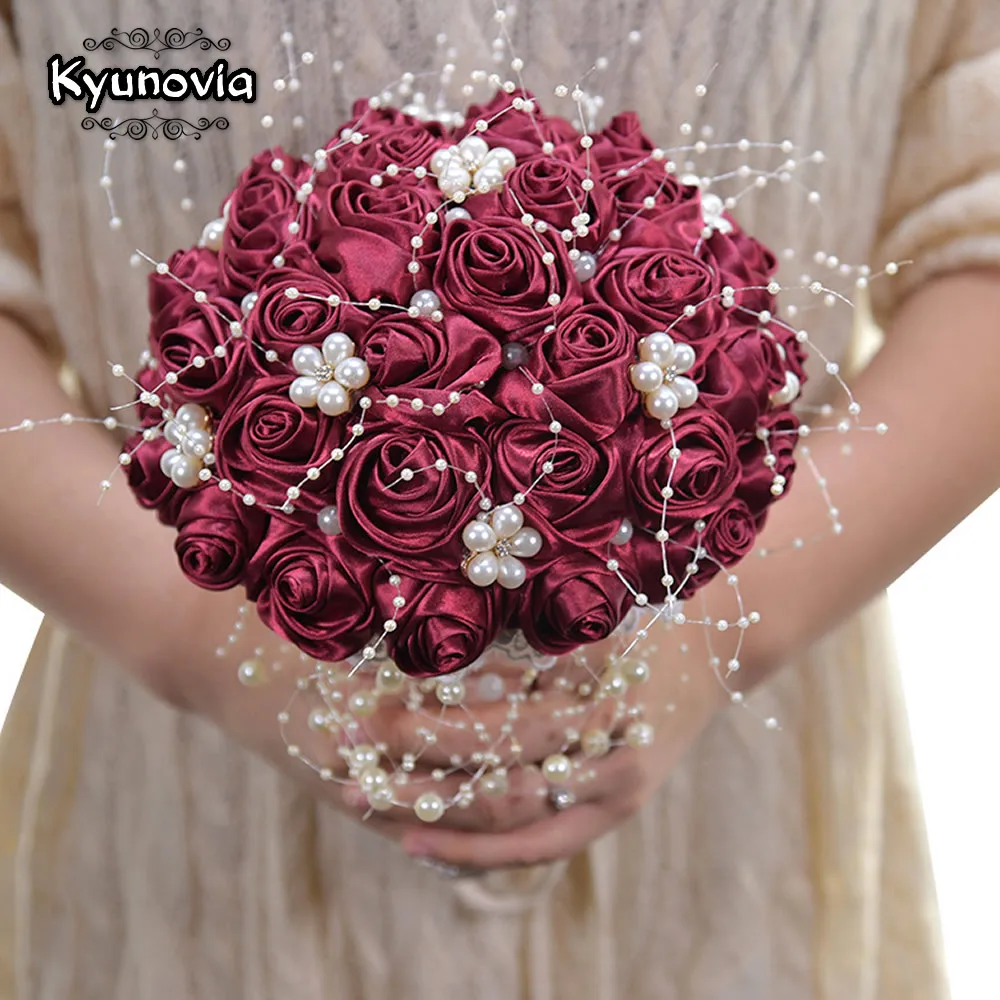 

Kyunovia Burgundy Silk Rose Flowers Stunning Pearls Beaded Bridal Bouquet Bridesmaid Wedding Bouquet ramo de novia In Stock BY53