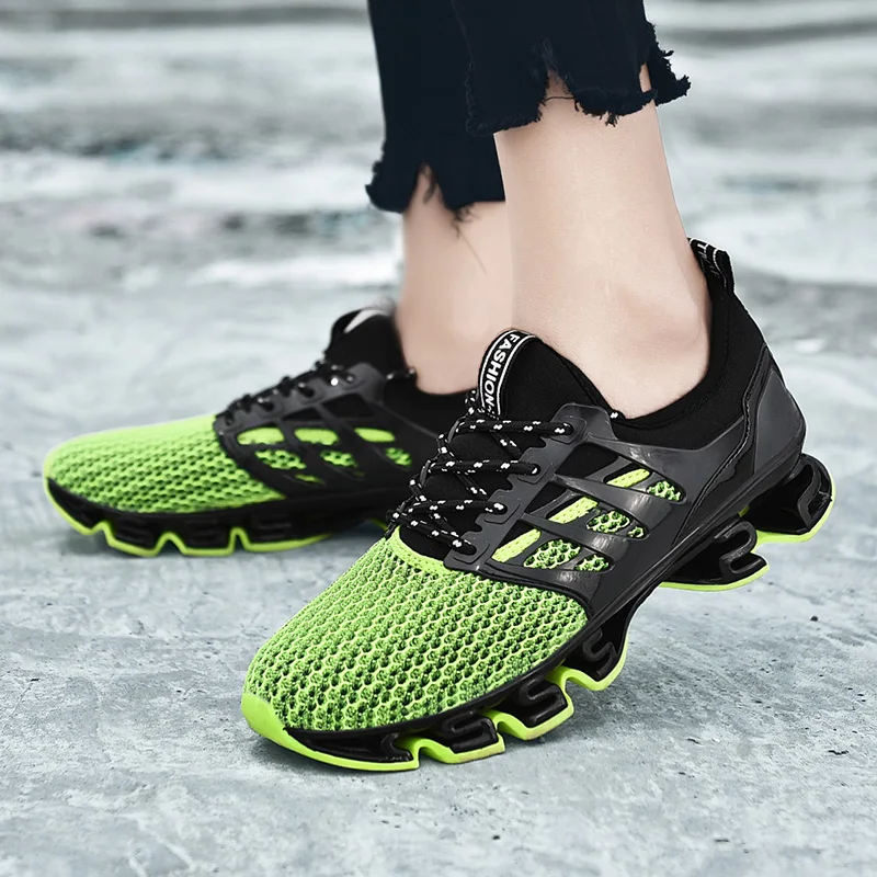 Women Men Running Shoes Breathable Fashion Trainers Casual Couple Shoes Plus Size 36-48
