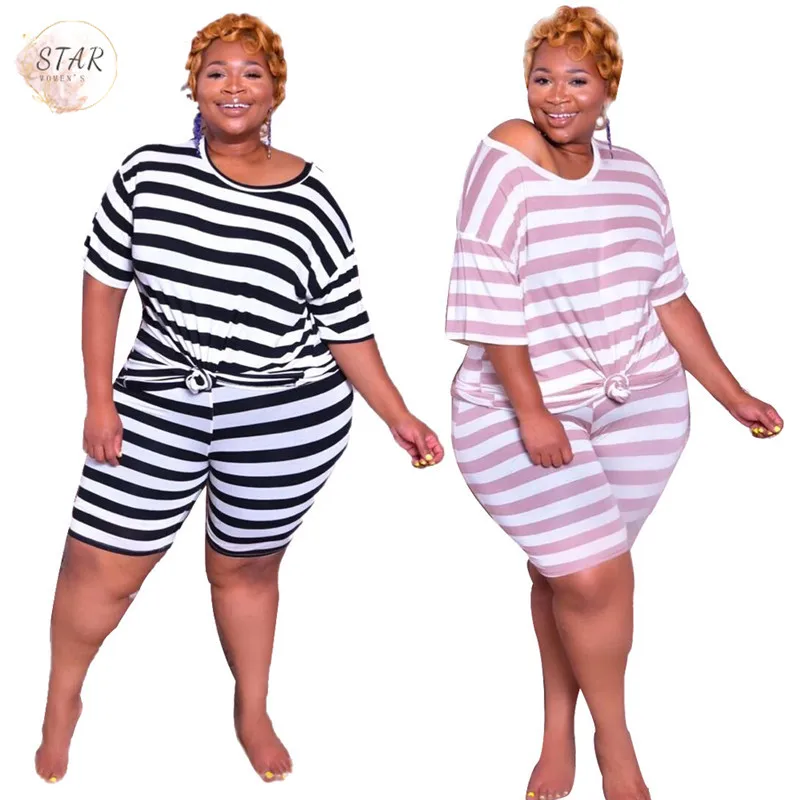 

Размера плюс женский с коротким рукавом и шортами