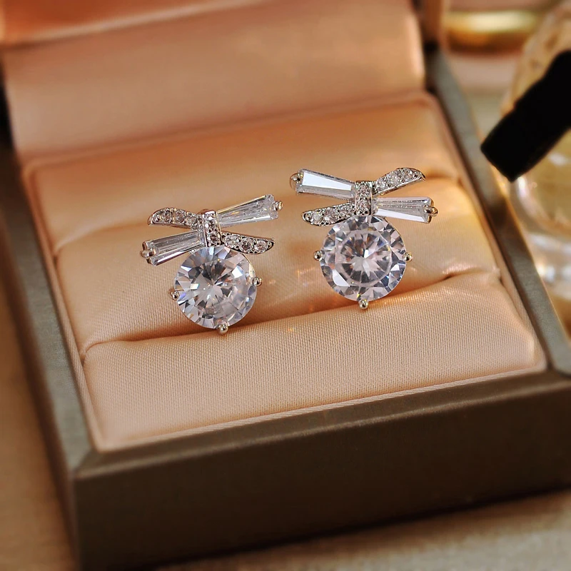 

Simple Female White Round Crystal Earrings Trendy Gold Silver Color Stud Earrings For Women Classic Bow Zircon Wedding Earrings