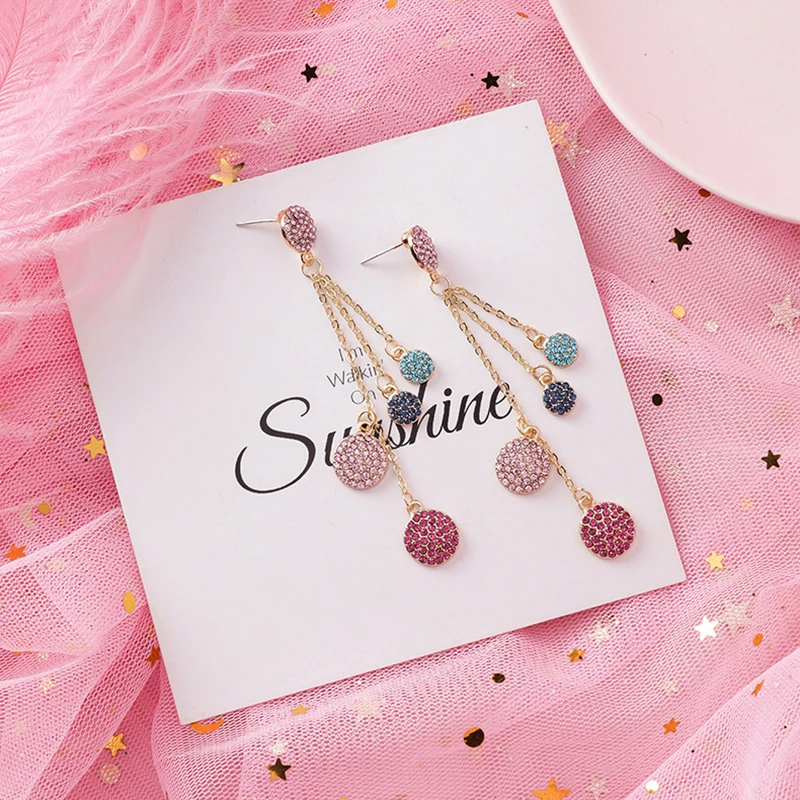 Модные серьги с длинной кисточкой цветные стразы блестящие круглые милые