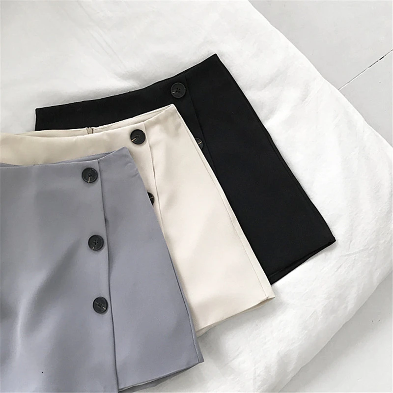 2019 летние короткие женские шорты с высокими пуговицами украшенные необычными