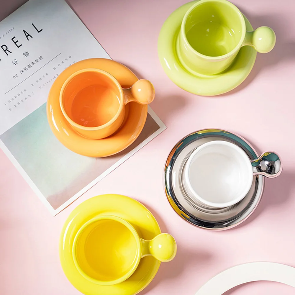 

1 Set Tea Water Container Cup Water Cup Ceramic Mug with Saucer (Yellow)