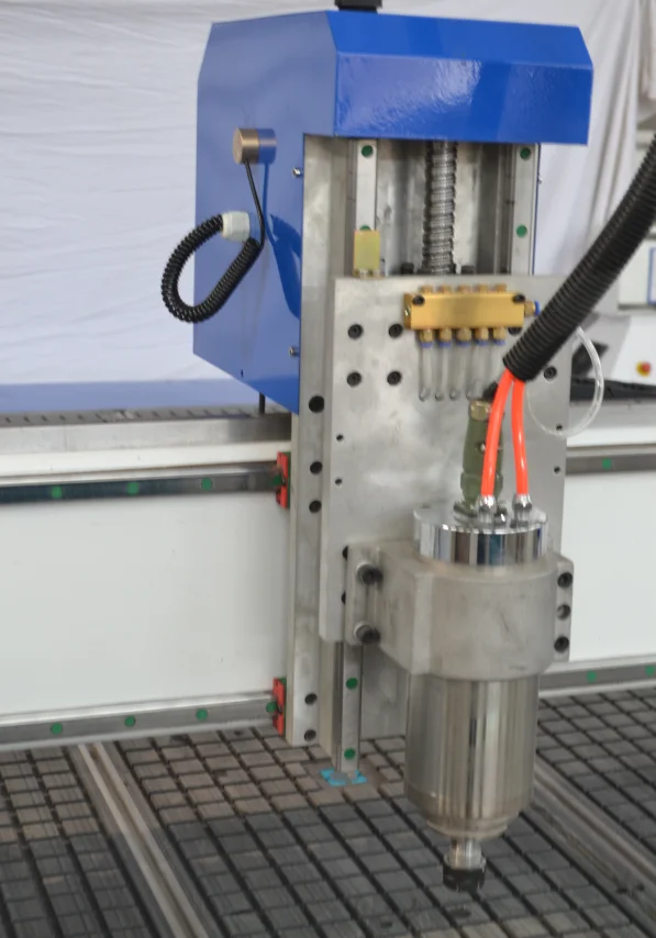 2000*3000 мм ЧПУ деревообрабатывающий фрезерный станок 2030 с вакуумным столом 3D