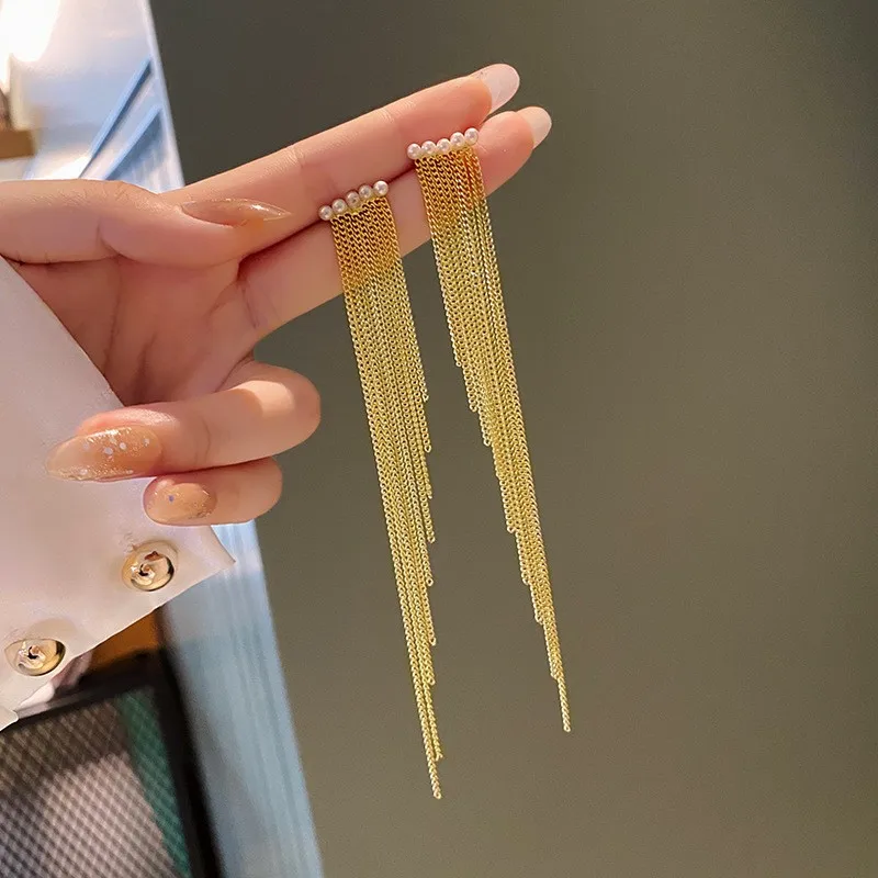 

2021 New Trend Temperament Sweet Pearl Drop Earrings Contracted Long Metal Tassels Geometric Elegant Women Earrings Jewelry