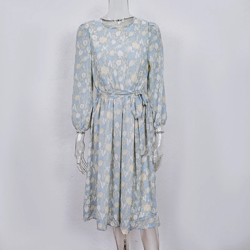 

2021 Disney new dress polka dot print women's elegant round collar Lantern Sleeve elastic waist slim A-shaped party tulle skirt