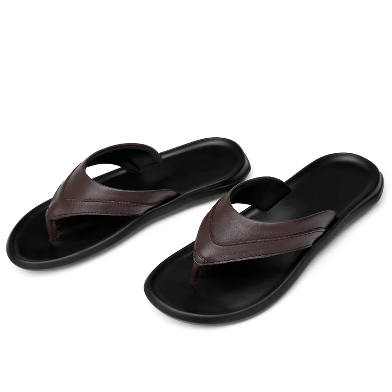 

CYYTL 2021 Summer Men Slippers Leather Beach Outdoor Slides Non-Slip Flip Flops Indoor Sandals Fashion Wide Strap Home Shoes