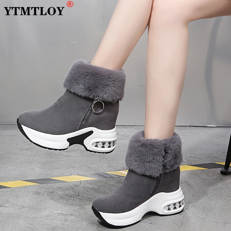 

Зимние теплые меховые кроссовки, серые ботильоны на платформе, женская повседневная обувь для женщин, Botas Mujer, дизайнерские брендовые Роскош...