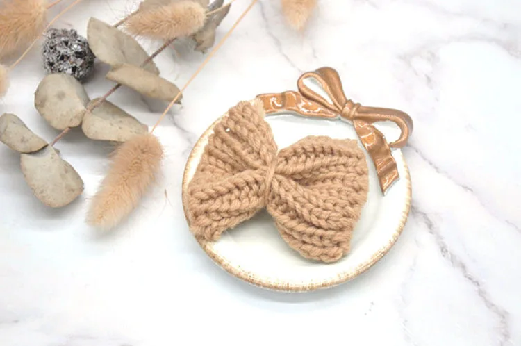 

Children's hair accessories autumn and winter models wool simple bow tie temperament duckbill clip girl hairpin clip