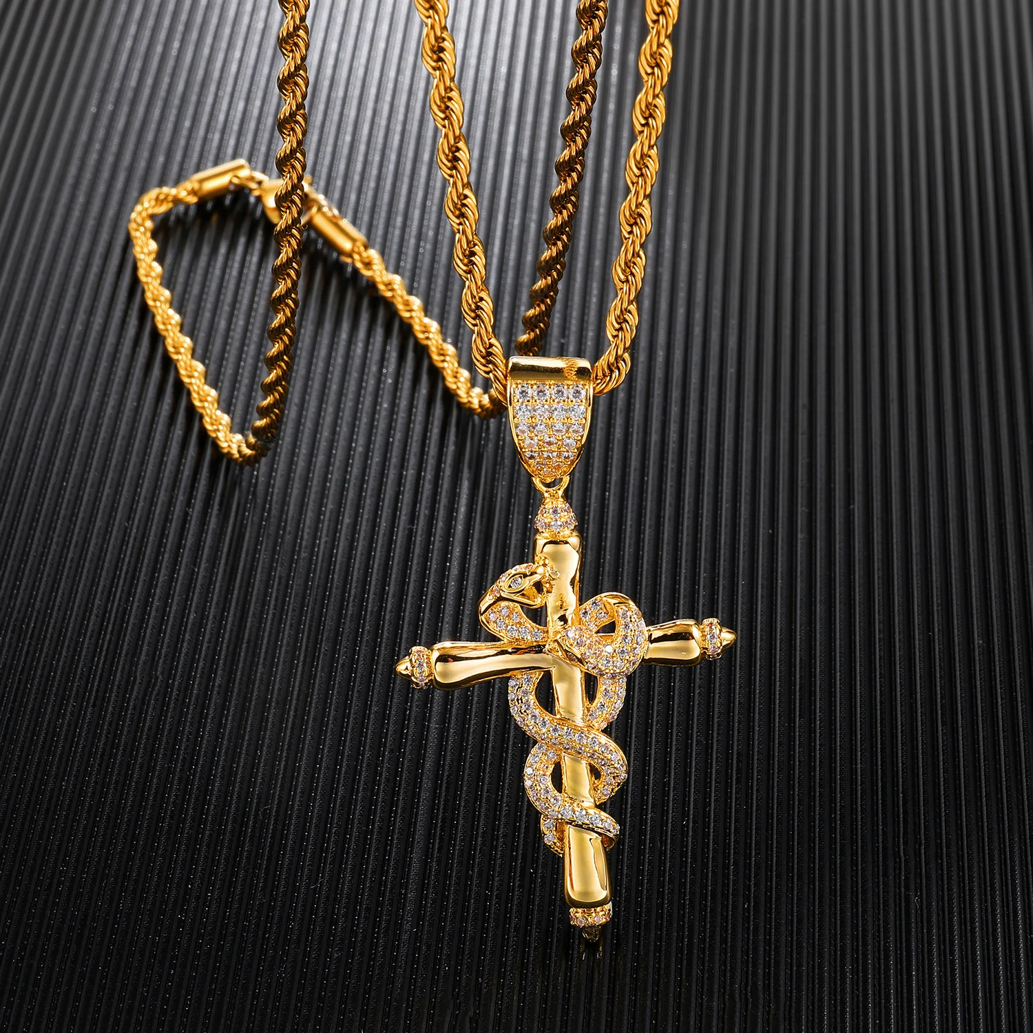 

Hip Hop Men Gold Color Copper Micro-inlaid Zircon Gold Cross Snake Pendant Necklace Ice Out Cuban In Crystal Hip Hop For Men