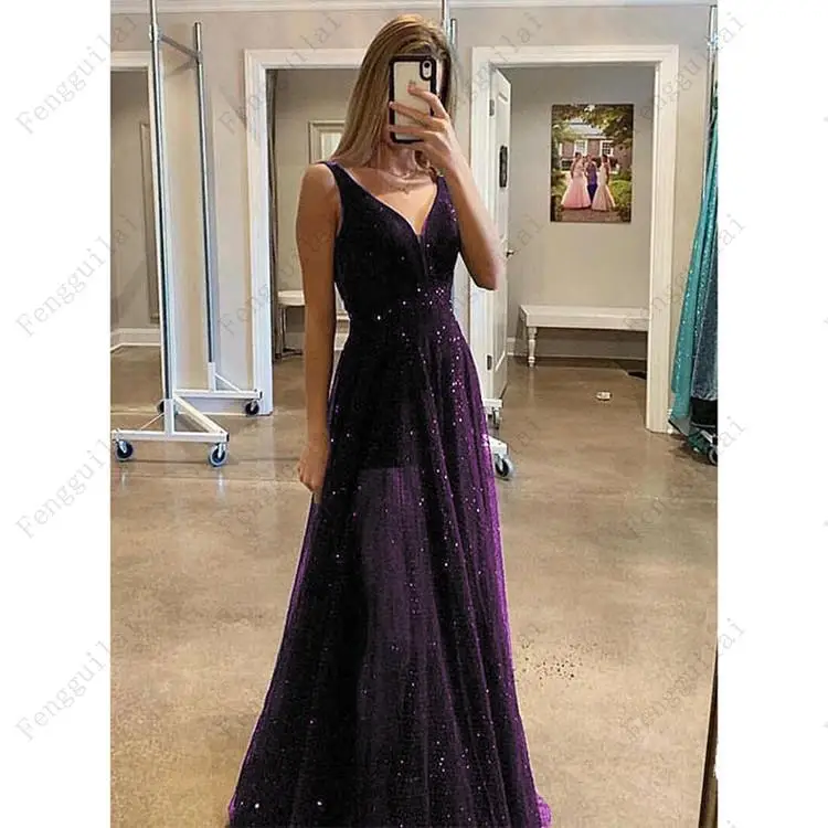 Женское длинное платье летнее пляжное небесно-голубого цвета с глубоким