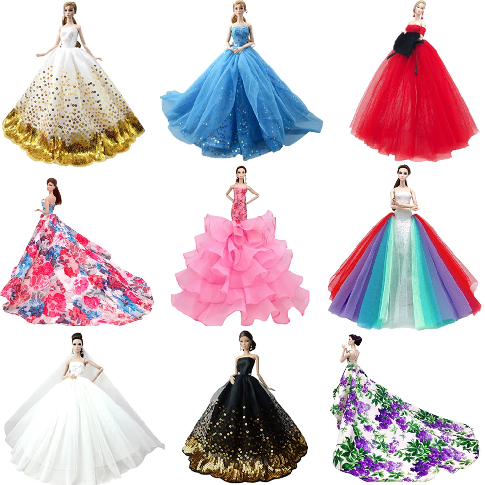 Нагорный Карабах принцесса кукольная одежда Павлиньего хвоста ручная работа