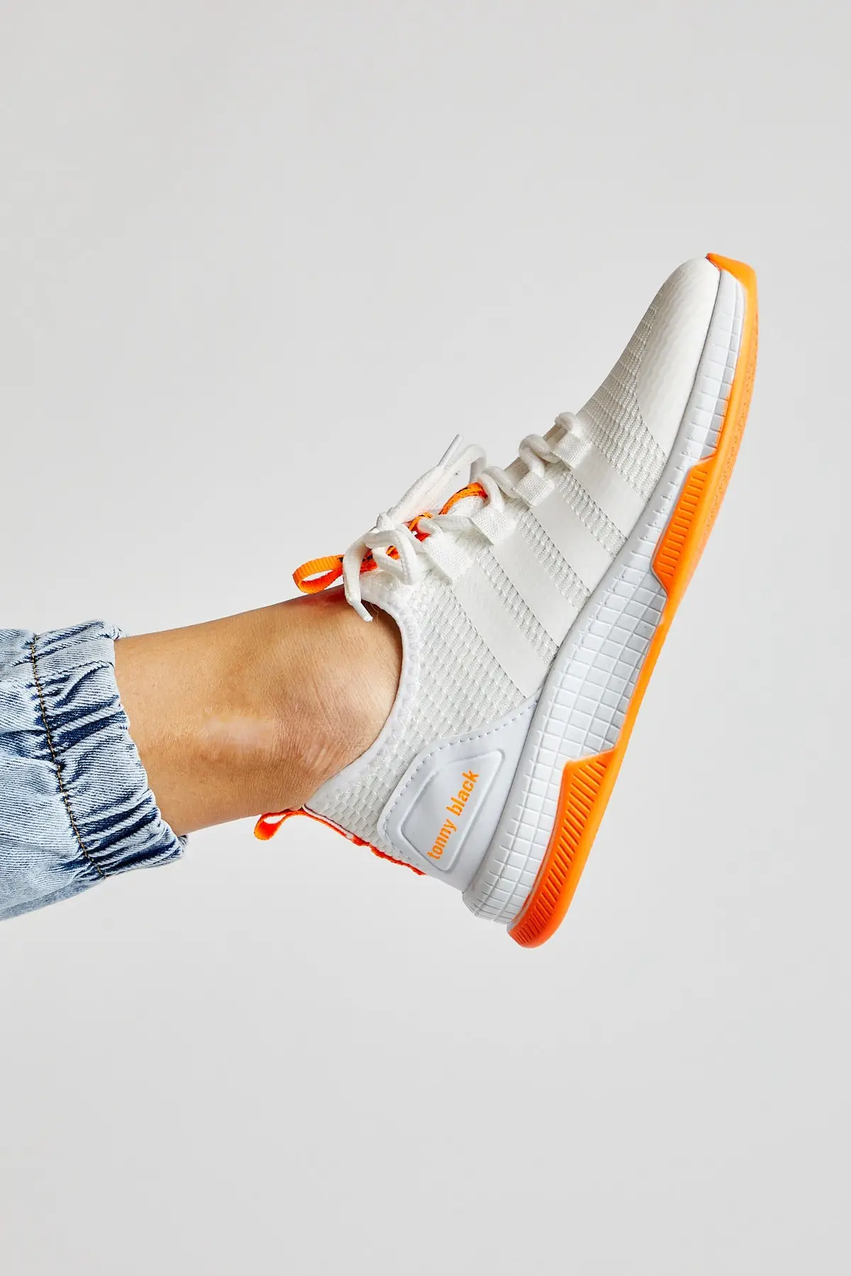 

Кроссовки TONNY черные, белые, оранжевые, Повседневные кроссовки для хайкинга и спорта, повседневная одежда, удобные прочные кроссовки на все ...