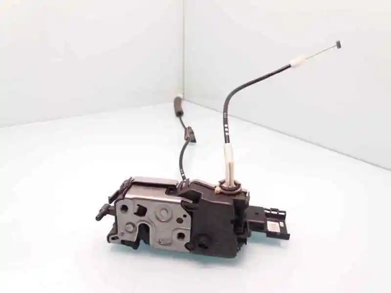 Правый задний замок двери Peugeot 308 Sport (б/у) вкл.