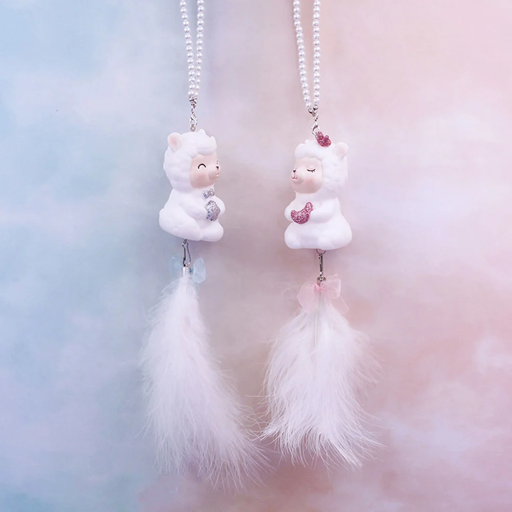 

Lovely Alpaca Wind Chimes Creative Hanging Pendant Stylish Hanging Ornament Hanging Decor for Home Garden (A Pattern)