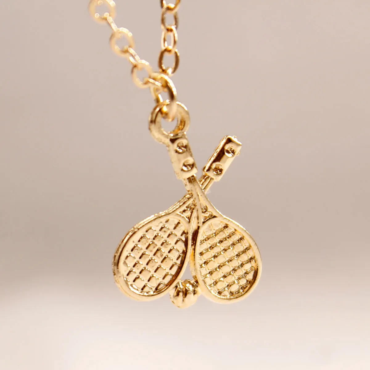 Creative New Gold Metal Pendant Necklace Female Personality Clavicle Chain Necklaces for Women Fashion Collares Jewelry XL305 | Украшения и